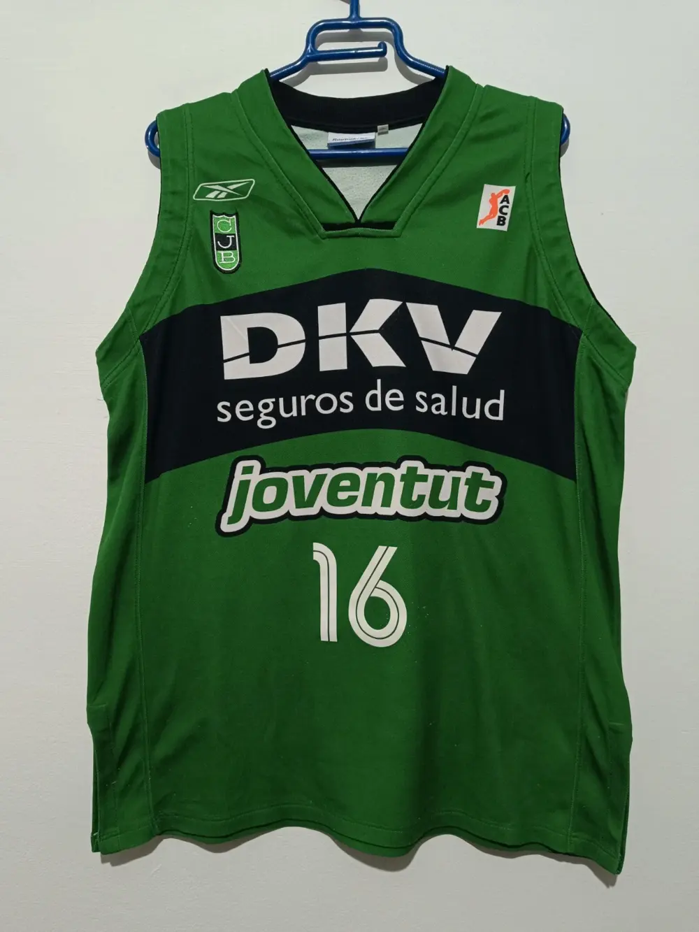 Camiseta vintage DKV Joventut Badalona 16 Roger talla S