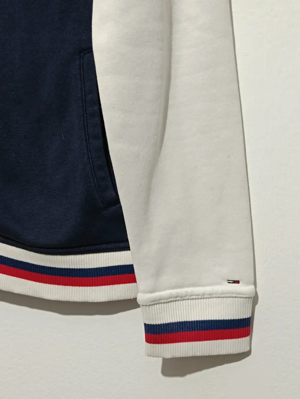 Sudadera Tommy Hilfiger talla S unisex ver medidas, foto 2