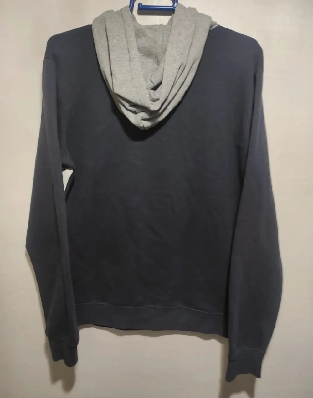 Sudaders con capucha champion talla 174/179cm 16 años sirve para S, foto 3