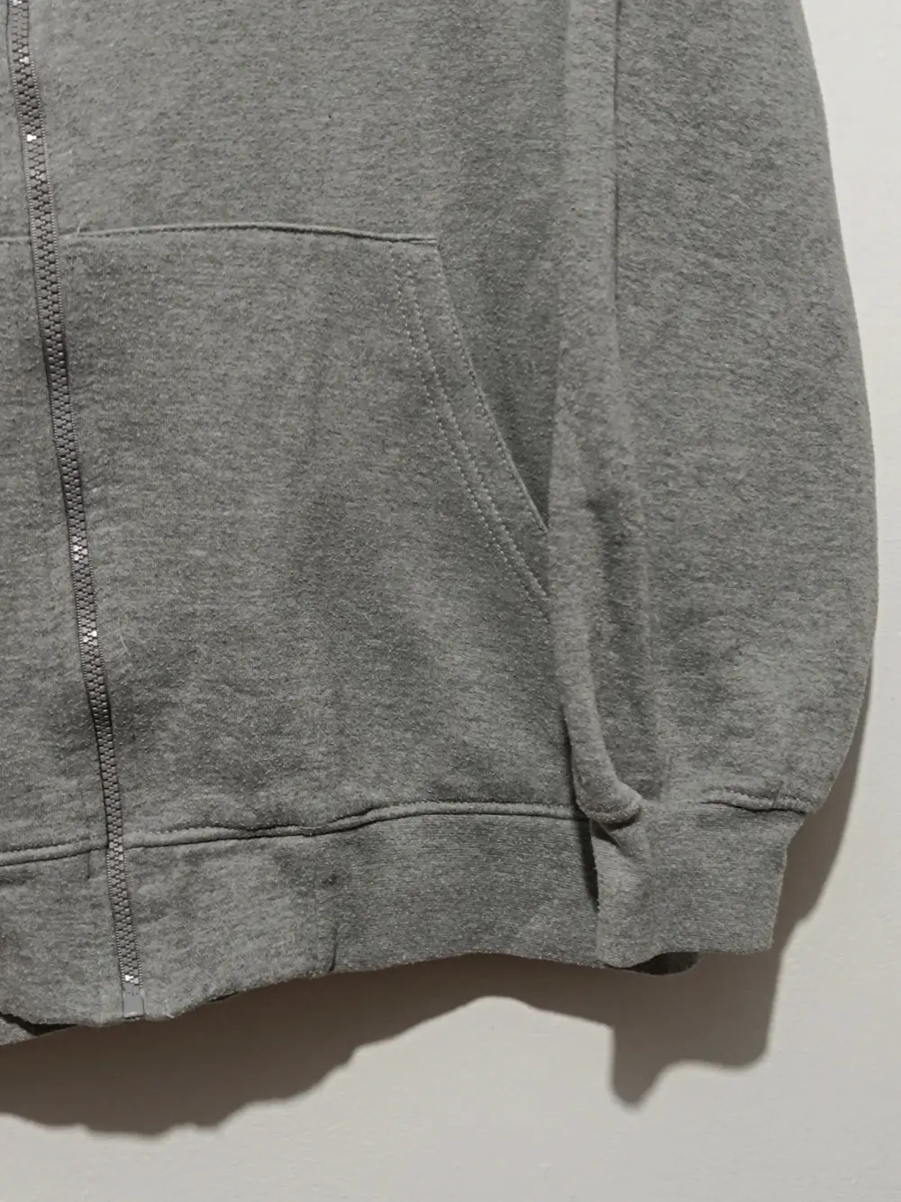 Sudadera Montesa con capucha y cremallera talla XXL sirve para XL ver medidas, foto 2