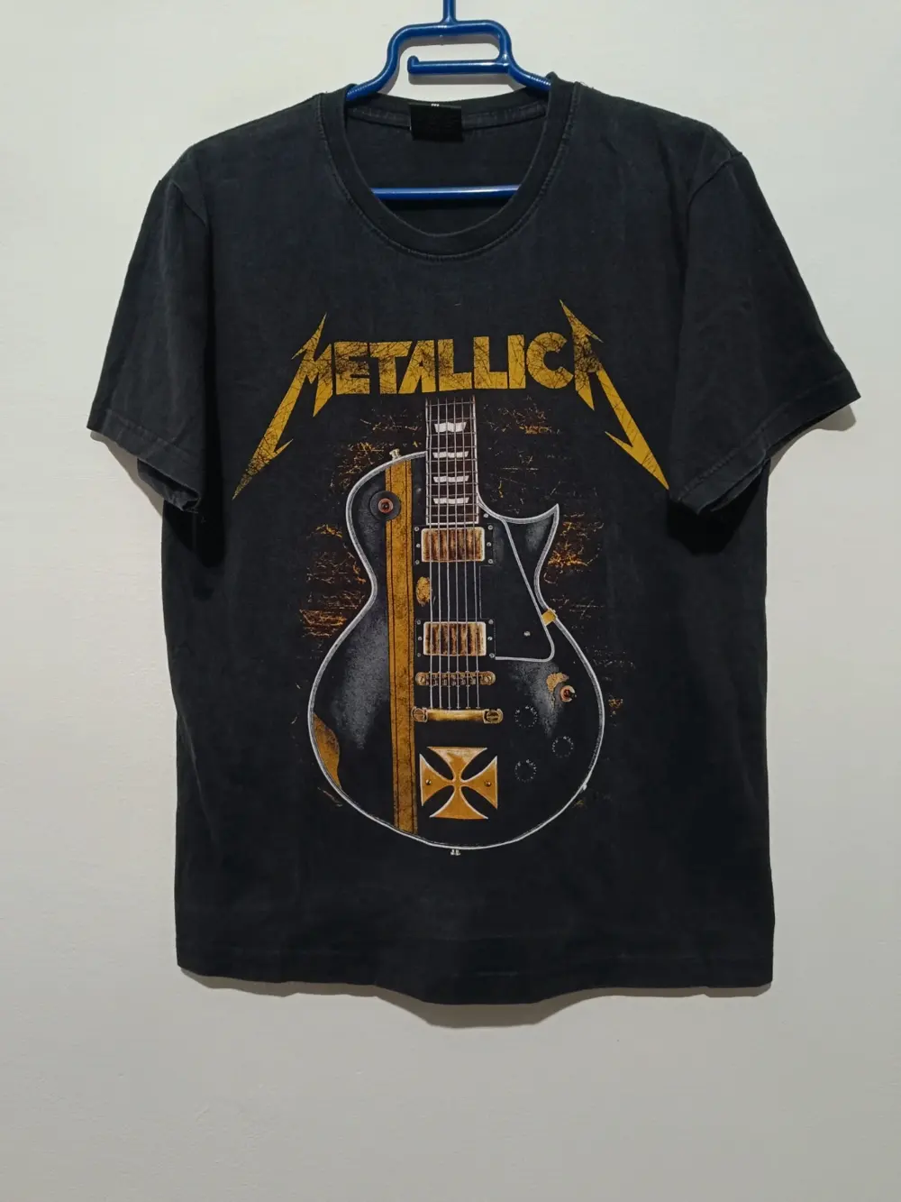 Camiseta vintage Metallica 90's oversize Hetfield iron cross REO talla M