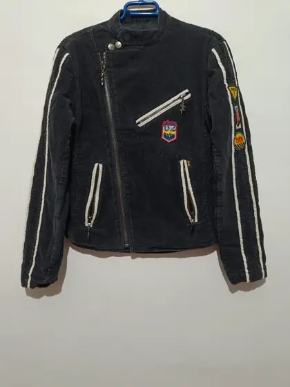 Chaqueta negra vintage Lois Russel talla 2 equivale a una S ver medidas
