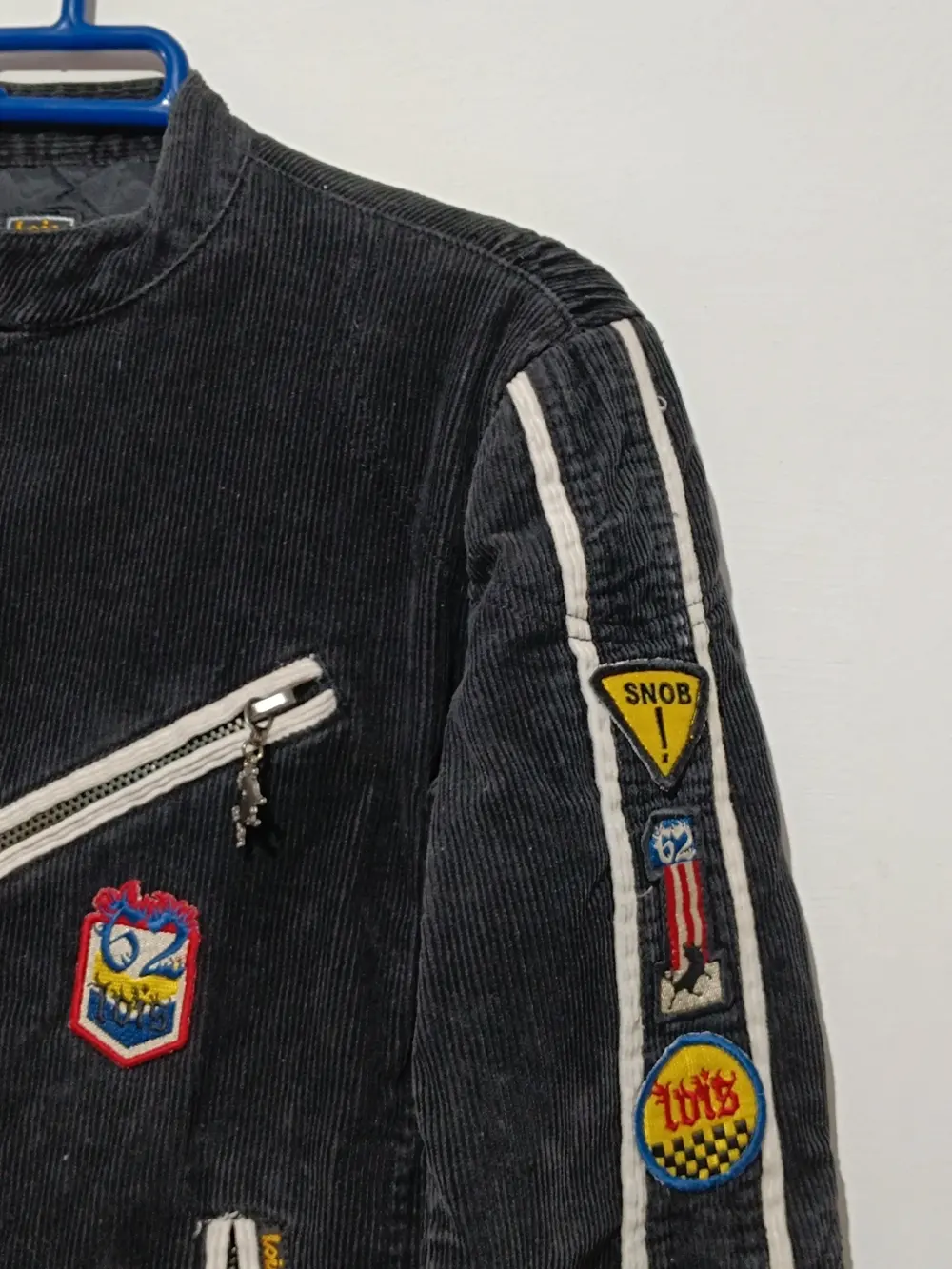 Chaqueta negra vintage Lois Russel talla 2 equivale a una S ver medidas, foto 3