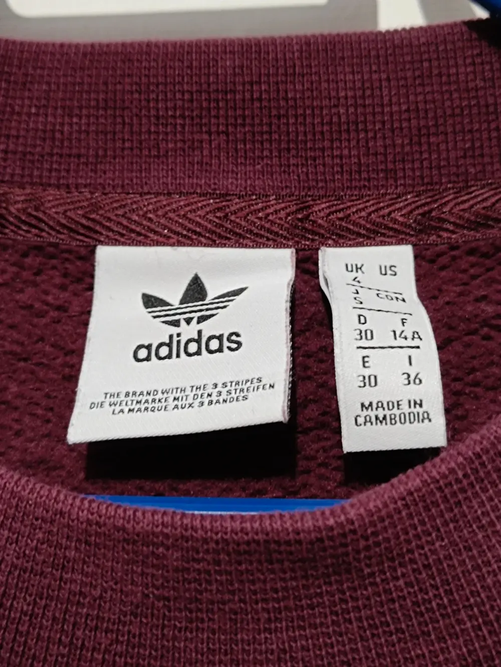 Sudadera Adidas tricolor originals talla 30 Equivale a una 3xs ver medidas, foto 5