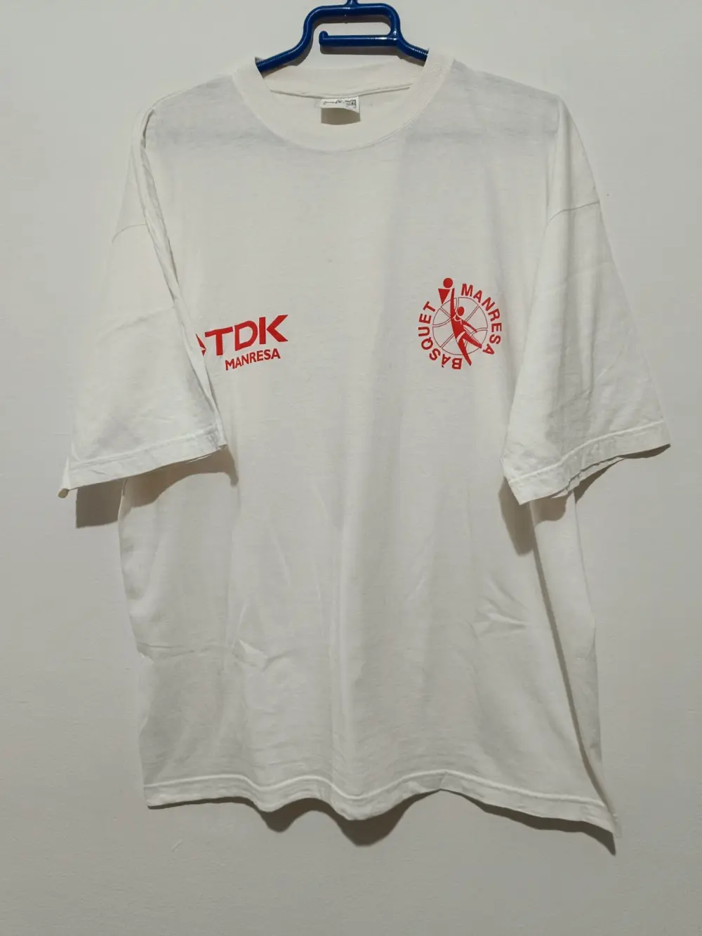 Camiseta vintage TDK Manresa basket talla L ver medidas