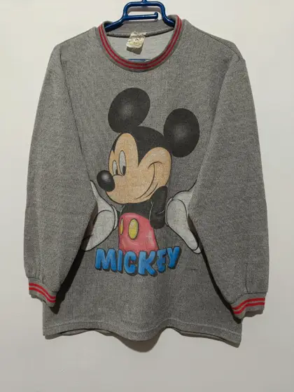 Jersey vintage Mickey Disney made in Spain talla S ver medidas