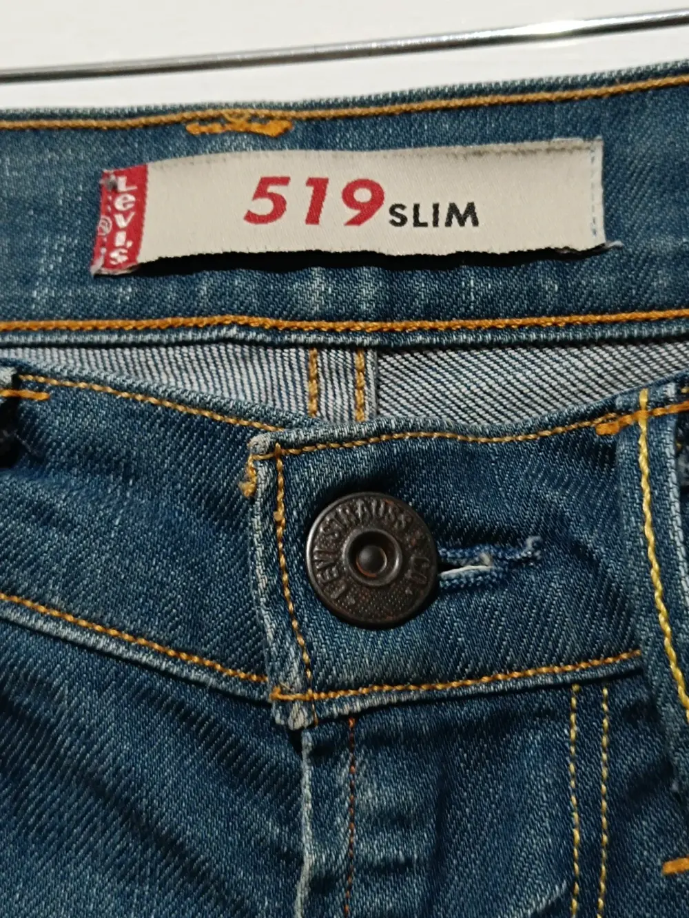 Pantalon Vaquero Levi's 519 Slim talla 32x34 L ver medidas, foto 4