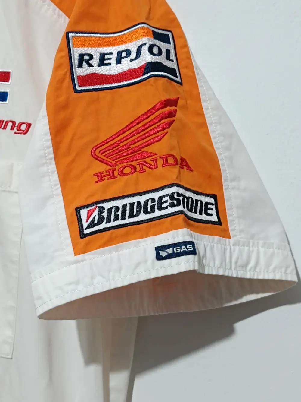 Camisa vintage Honda Racing Repsol Gas talla L sirve para M ver medidas, foto 4