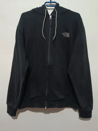 Sudadera con capucha y cremallera The North Face talla L