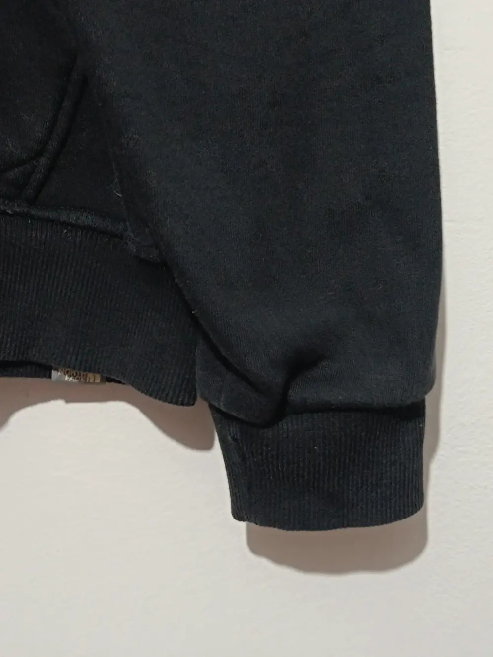 Sudadera con capucha y cremallera The North Face talla L, foto 2