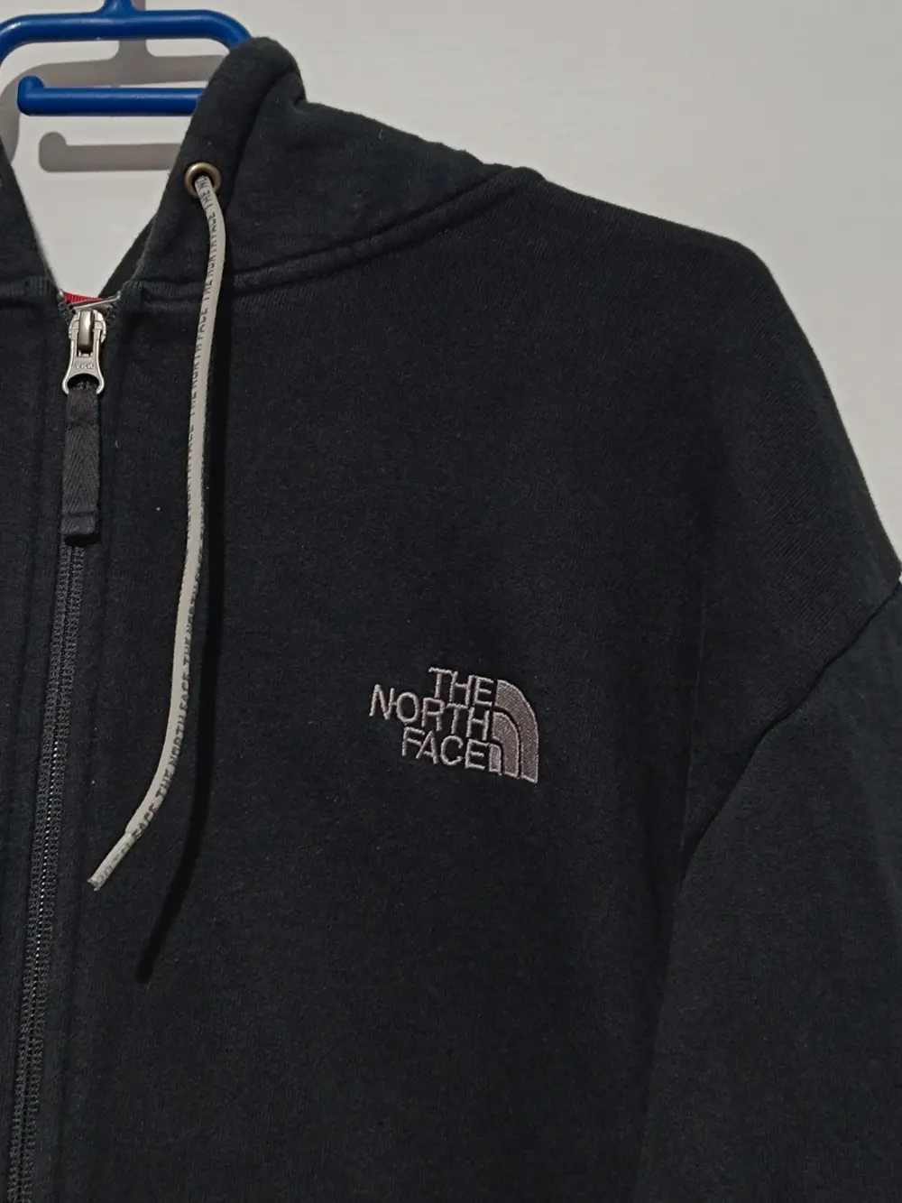 Sudadera con capucha y cremallera The North Face talla L, foto 4