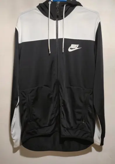 Sudare Nike talla M
