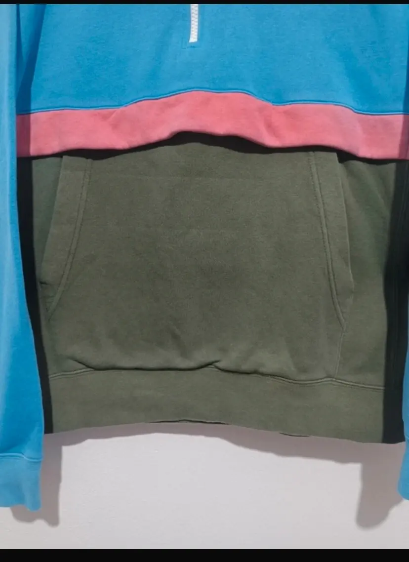 Sudadera con capucha y media cremallera Nike talla M, foto 2