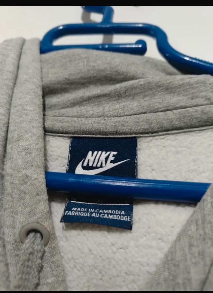 Sudadera con capucha Nike talla M, foto 3