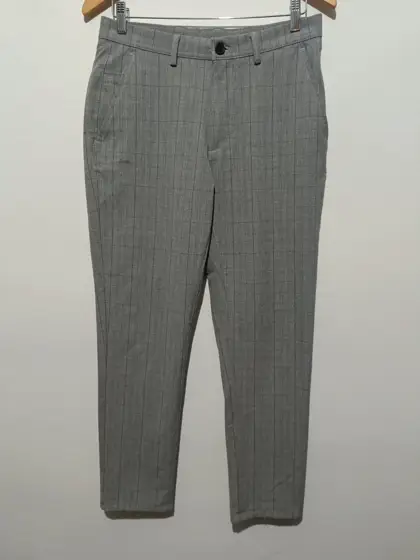 Pantalon a cuadros Zara talla 38 M