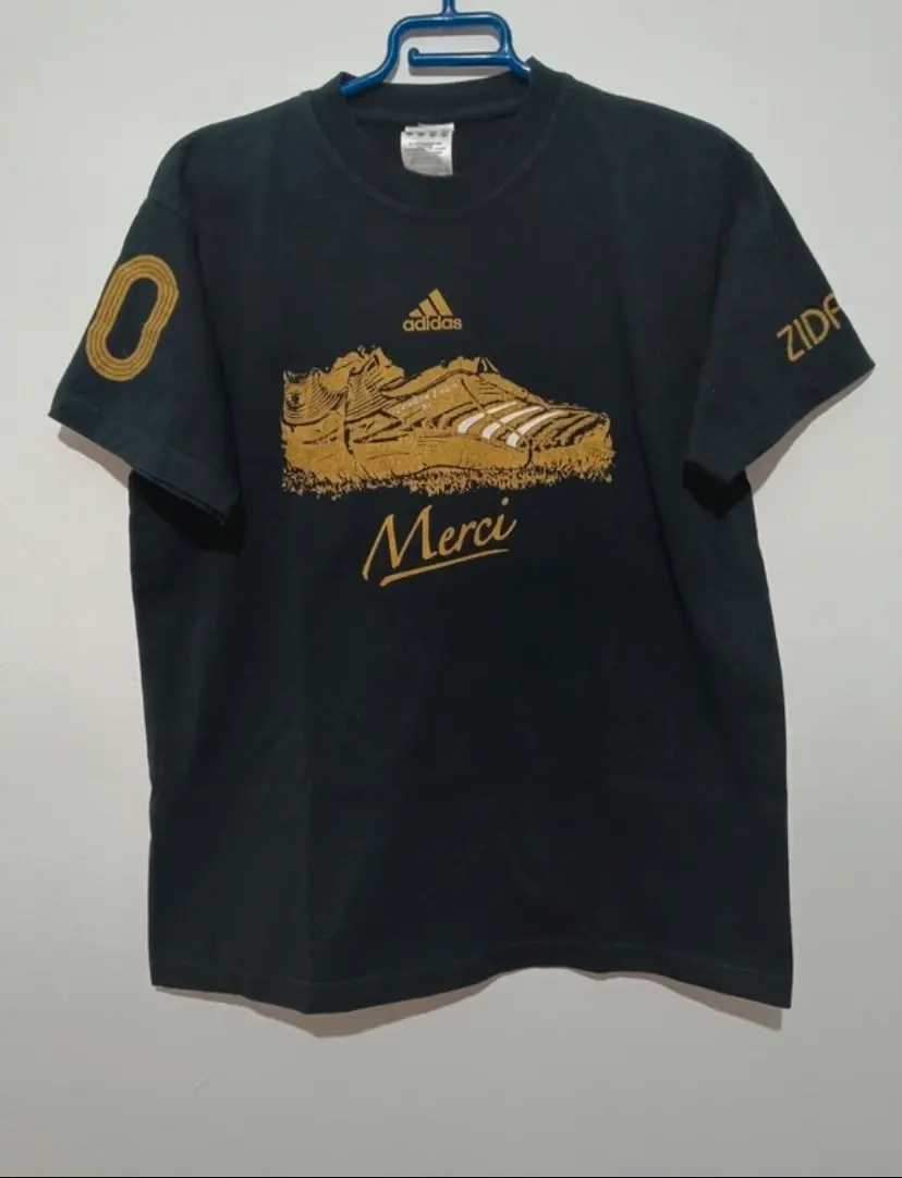 Camiseta Vintage Zidane 10 “merci” adidas talla S sirve para m ver medidas