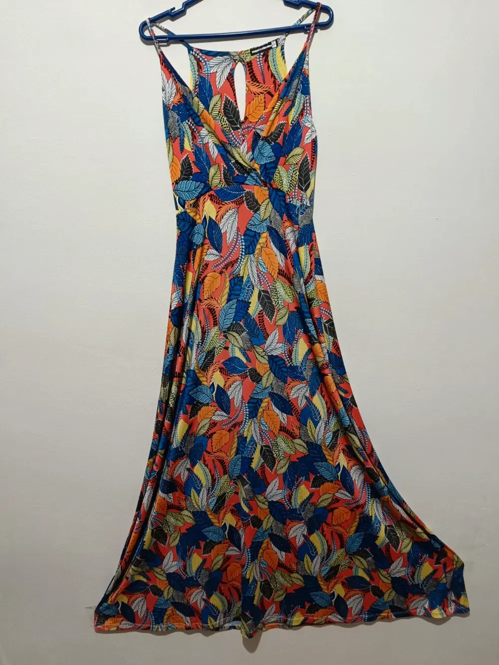 Vestido largo multicolor hojas Waipai Collection talla S
