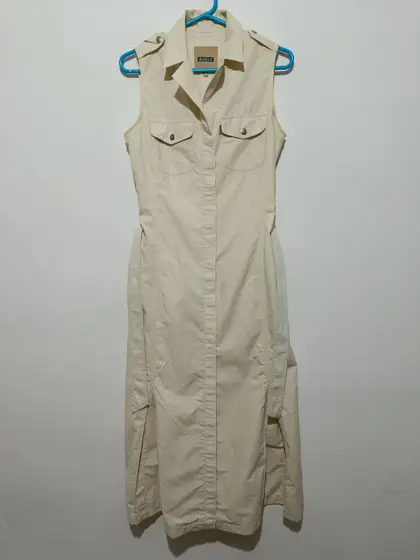 Vestido largo tipo Safari Aigle jalida talla L 40 sirve para M ver medidas