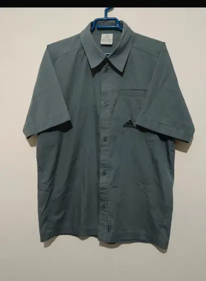 Camiseta vintage adidas olshchool true vintahe talla L ver medidas