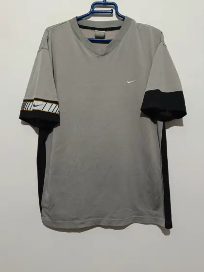 Camiseta manga corta vintage Nike logo talla XL
