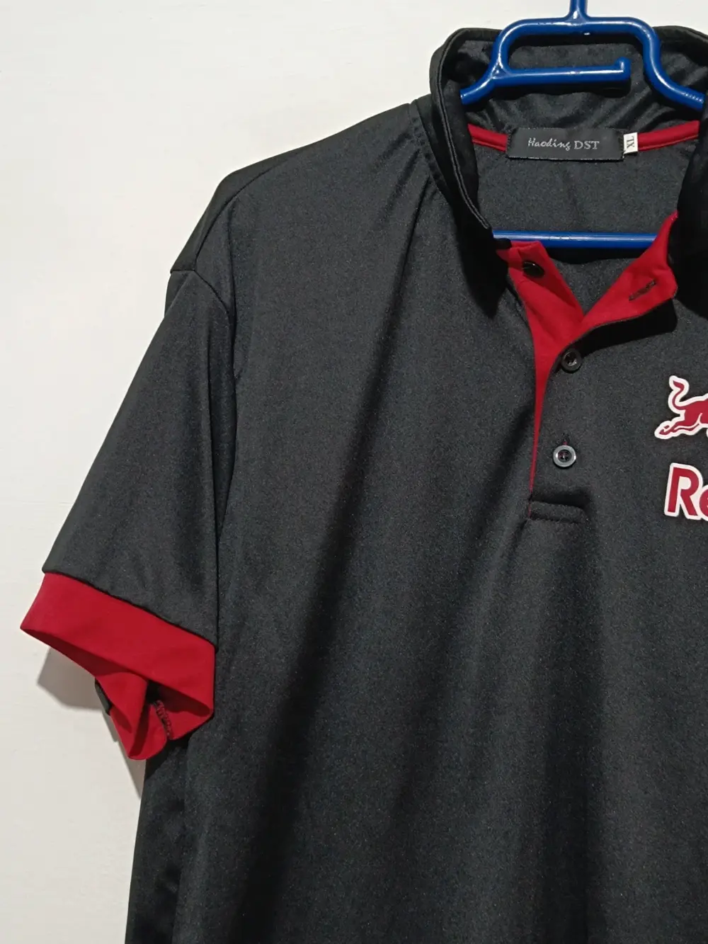 Polo RedBull talla XL pero es una M ver medidas, foto 3