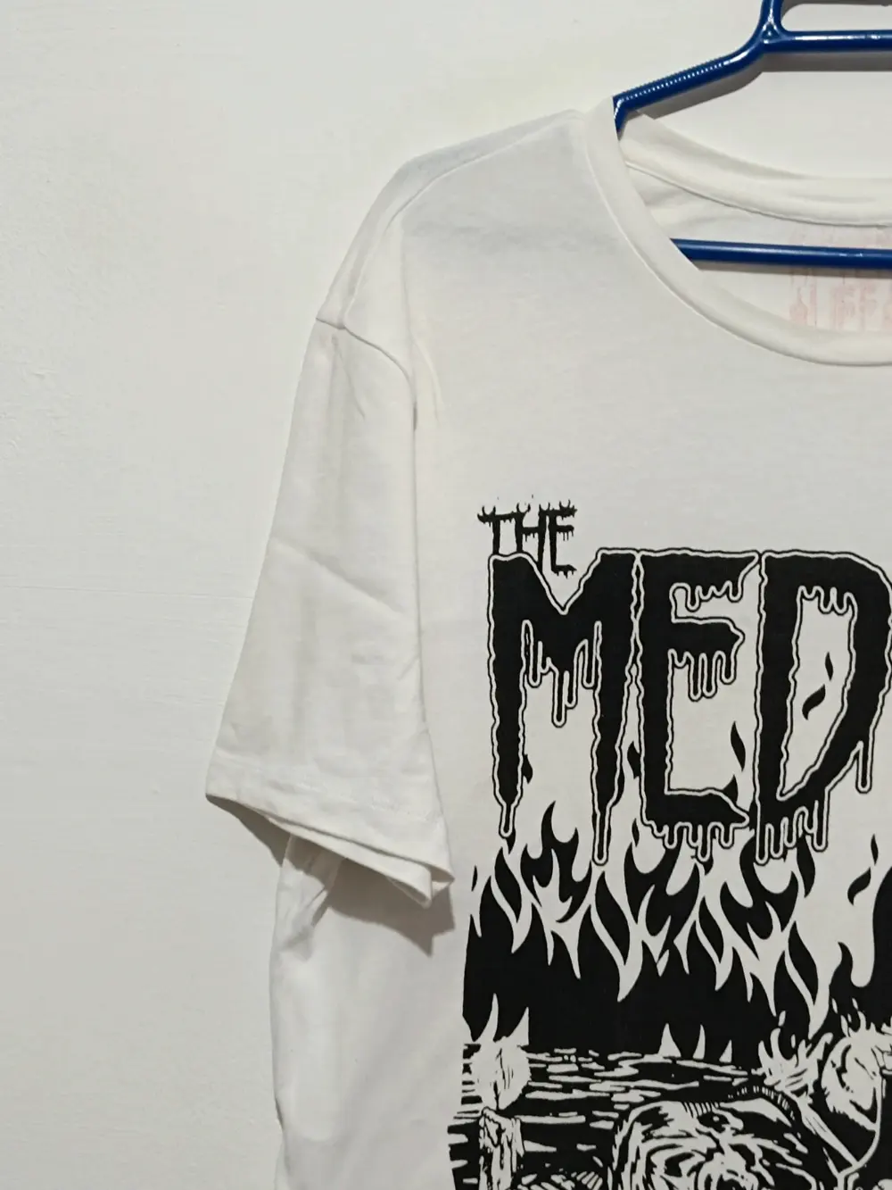 Camiseta The Medium the Cave talla M sirve para L ver medidas, foto 4