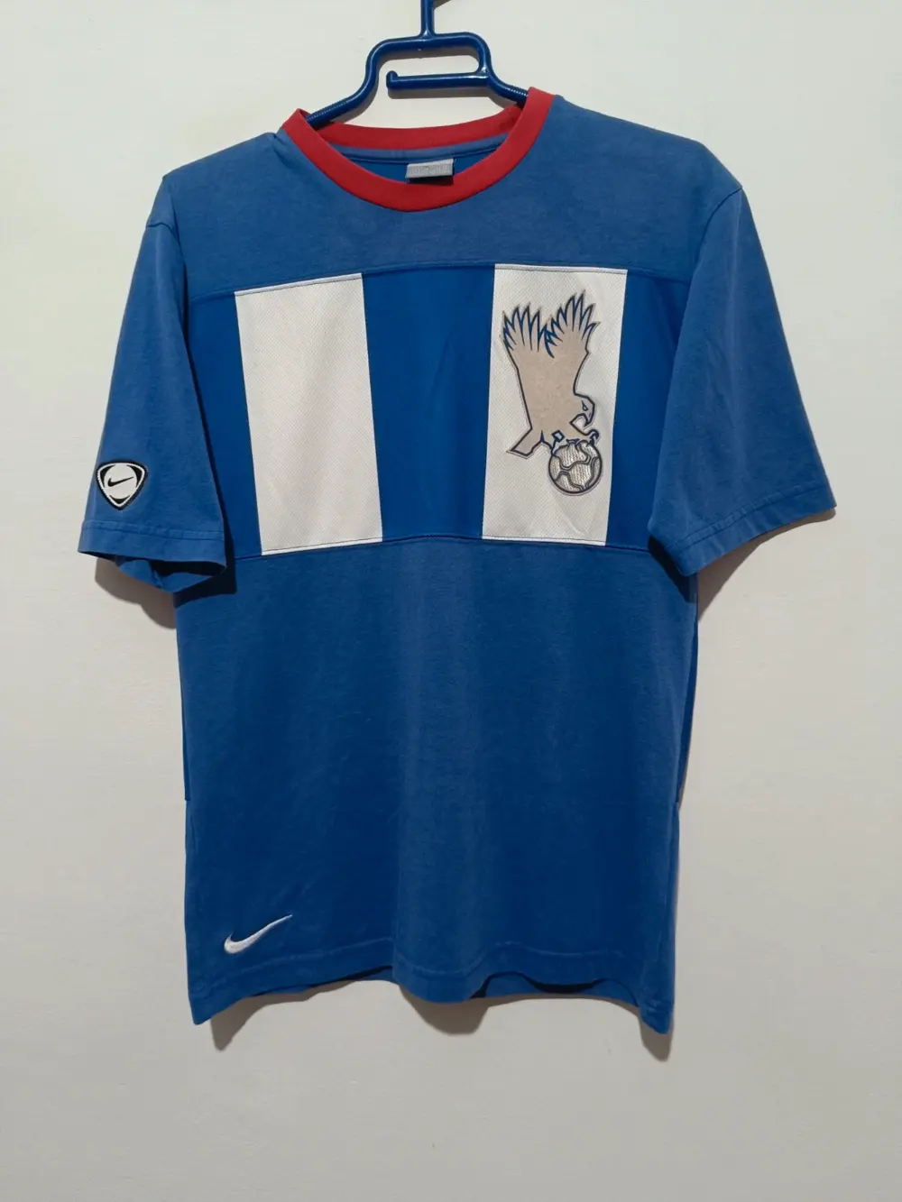 Camiseta Nike Crystal Palace ogo Aguila balón núm 11 talla S ver medidas