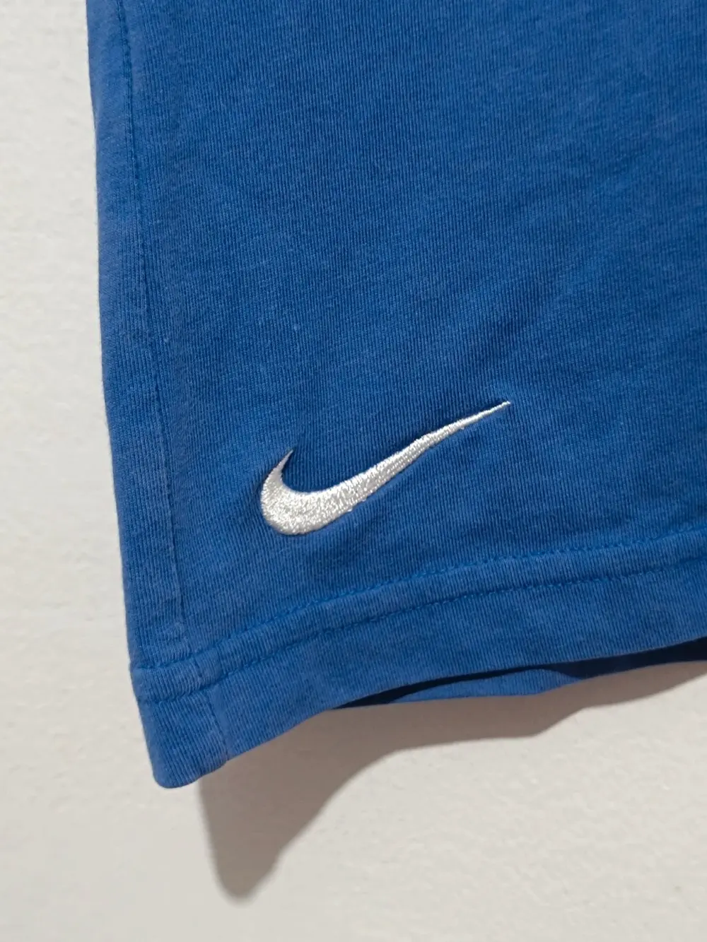 Camiseta Nike Crystal Palace ogo Aguila balón núm 11 talla S ver medidas, foto 4