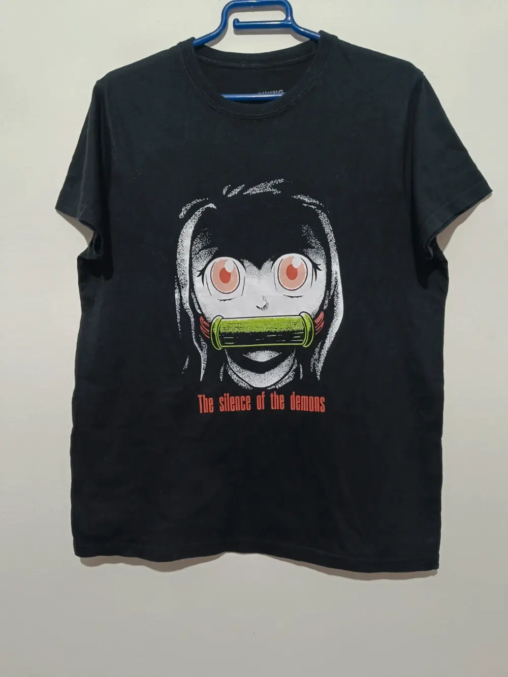 Camiseta manga corta The silence of the demons talla M friking talla