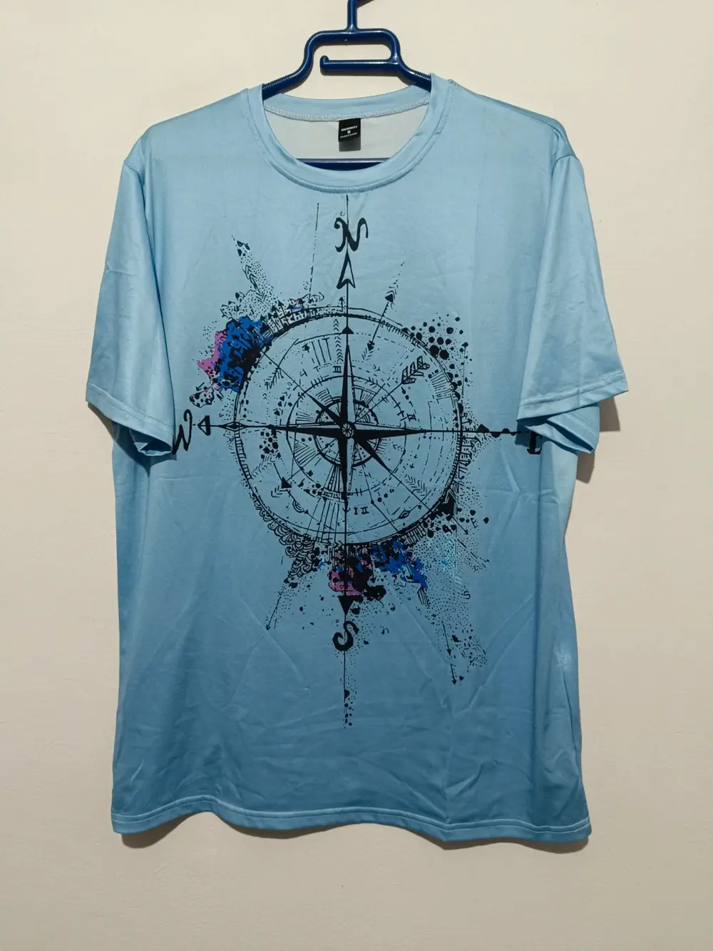 Camiseta manga corta brújula 🧭 Manfinity talla M