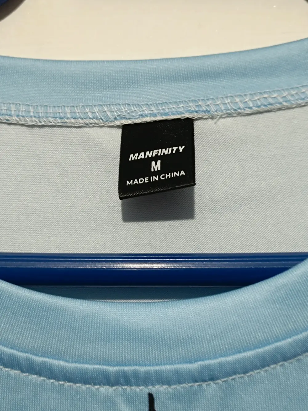 Camiseta manga corta brújula 🧭 Manfinity talla M, foto 3