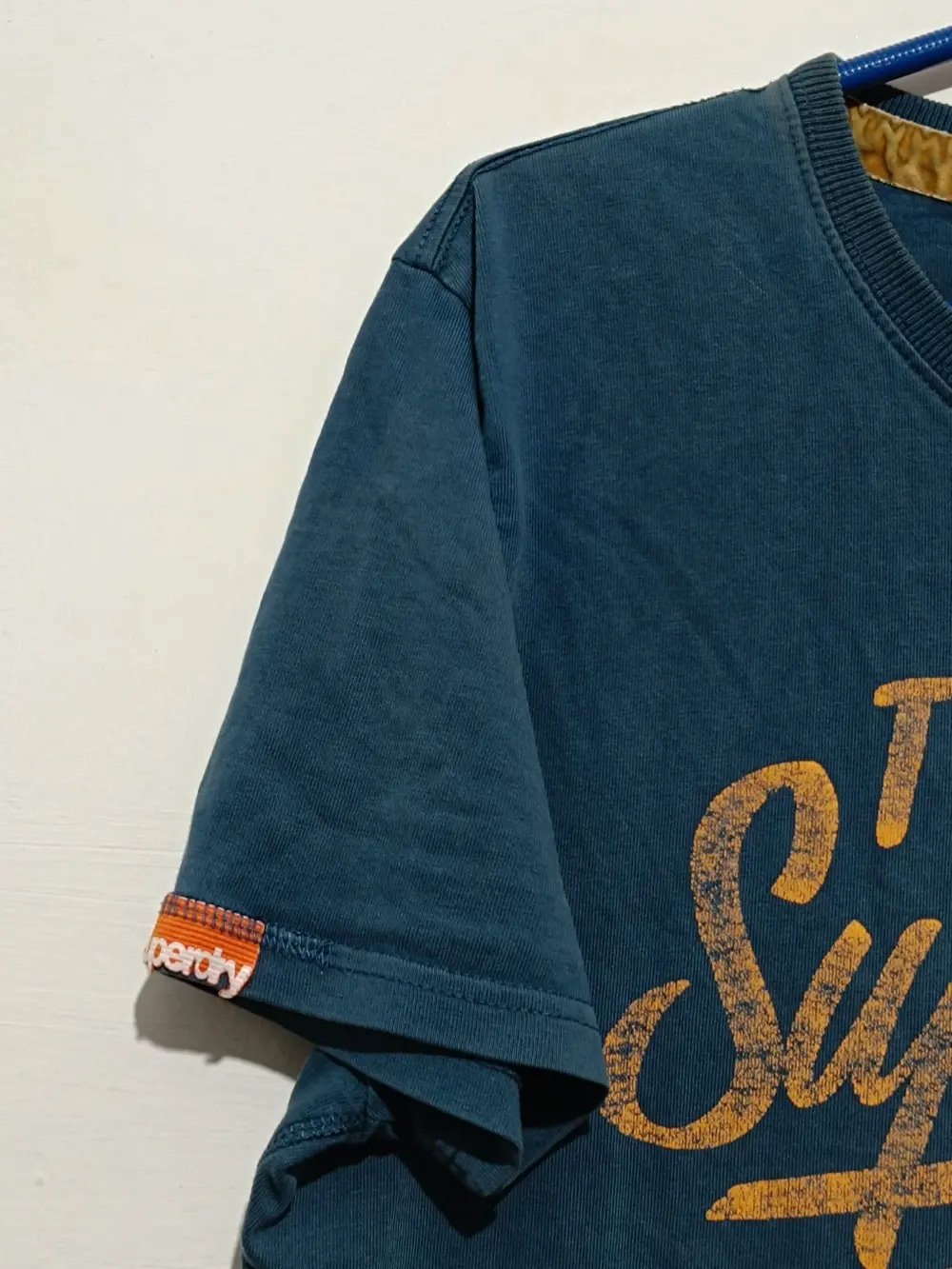 Camiseta manga corta Superdry Tokyo talla L sirve para M ver medidas, foto 2