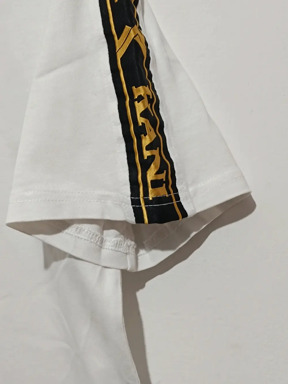 Camiseta manga corta Karl Kani talla XXS sirve para XS ver medidas, foto 5