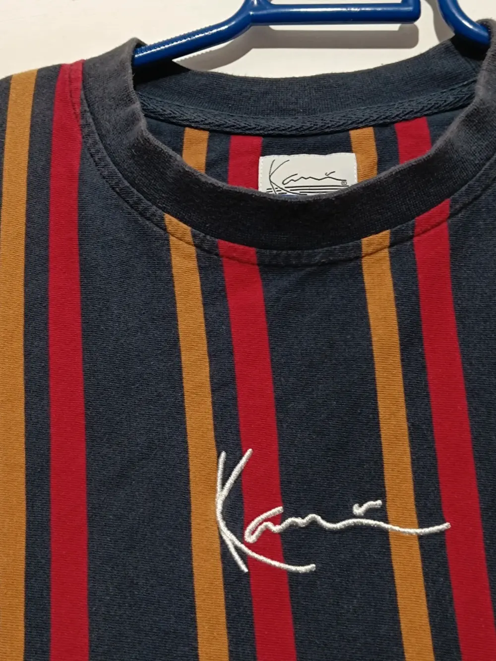 Camiseta a rayas multicolor Karl Kani talla M sirve para L ver medidas, foto 4