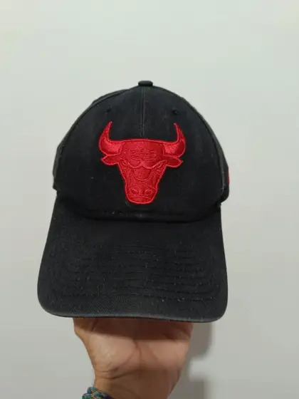 Gorra Chicago Bulls neon New era 9 forty talla única ajustable adulto unisex