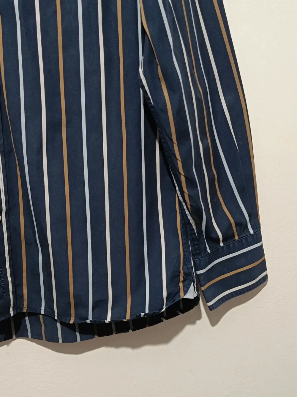 Camisa Tommy Hilfiger a rayas manga larga talla M, foto 2