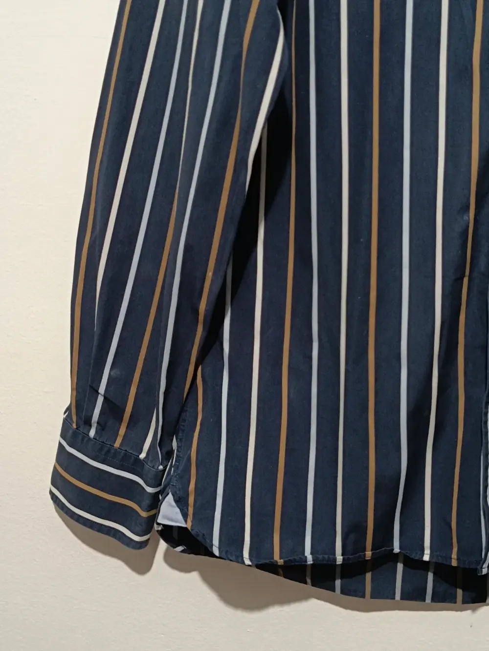 Camisa Tommy Hilfiger a rayas manga larga talla M, foto 3