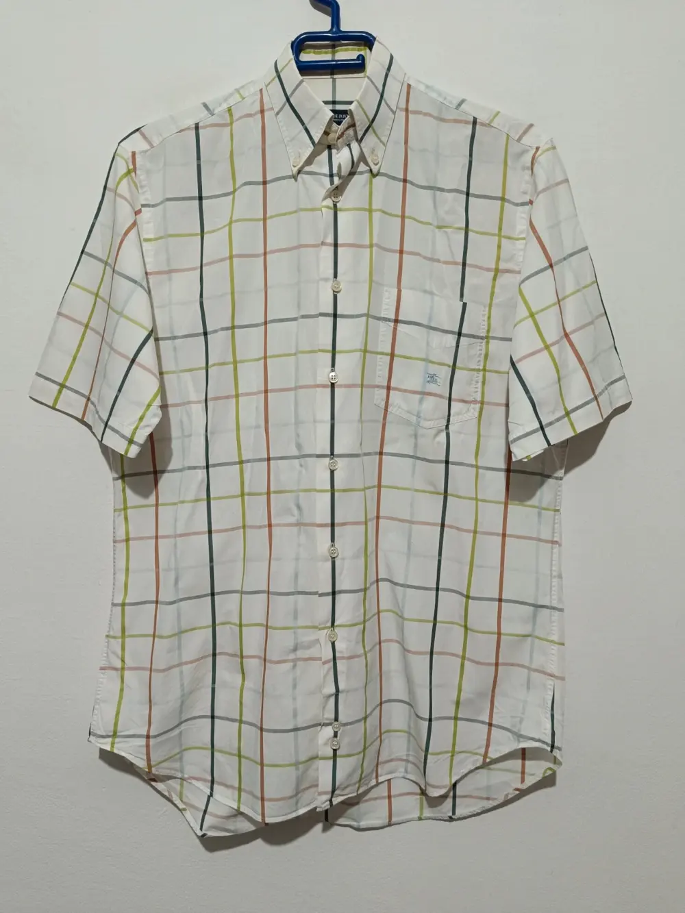 Camisa a cuadros manga corta Burberry talla 2 equivale a una L ver medidas