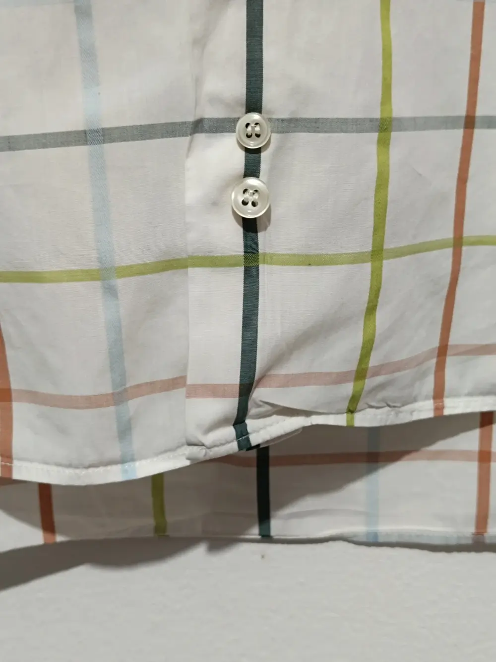 Camisa a cuadros manga corta Burberry talla 2 equivale a una L ver medidas, foto 2