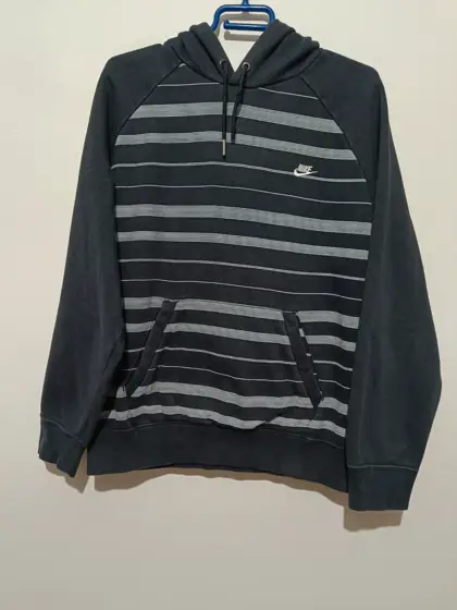 Sudadera con capucha a rayas Nike talla S