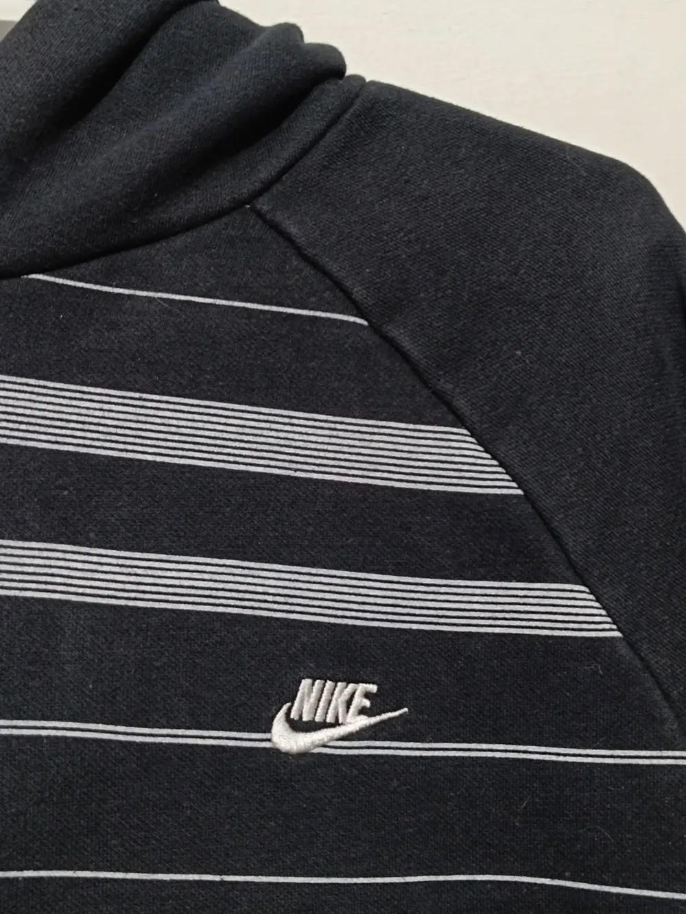 Sudadera con capucha a rayas Nike talla S, foto 5