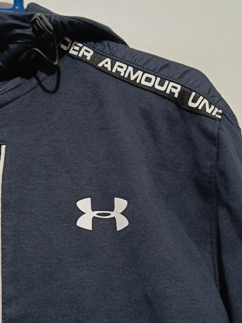 Sudadera chaqueta performance Under Armour talla L, foto 4