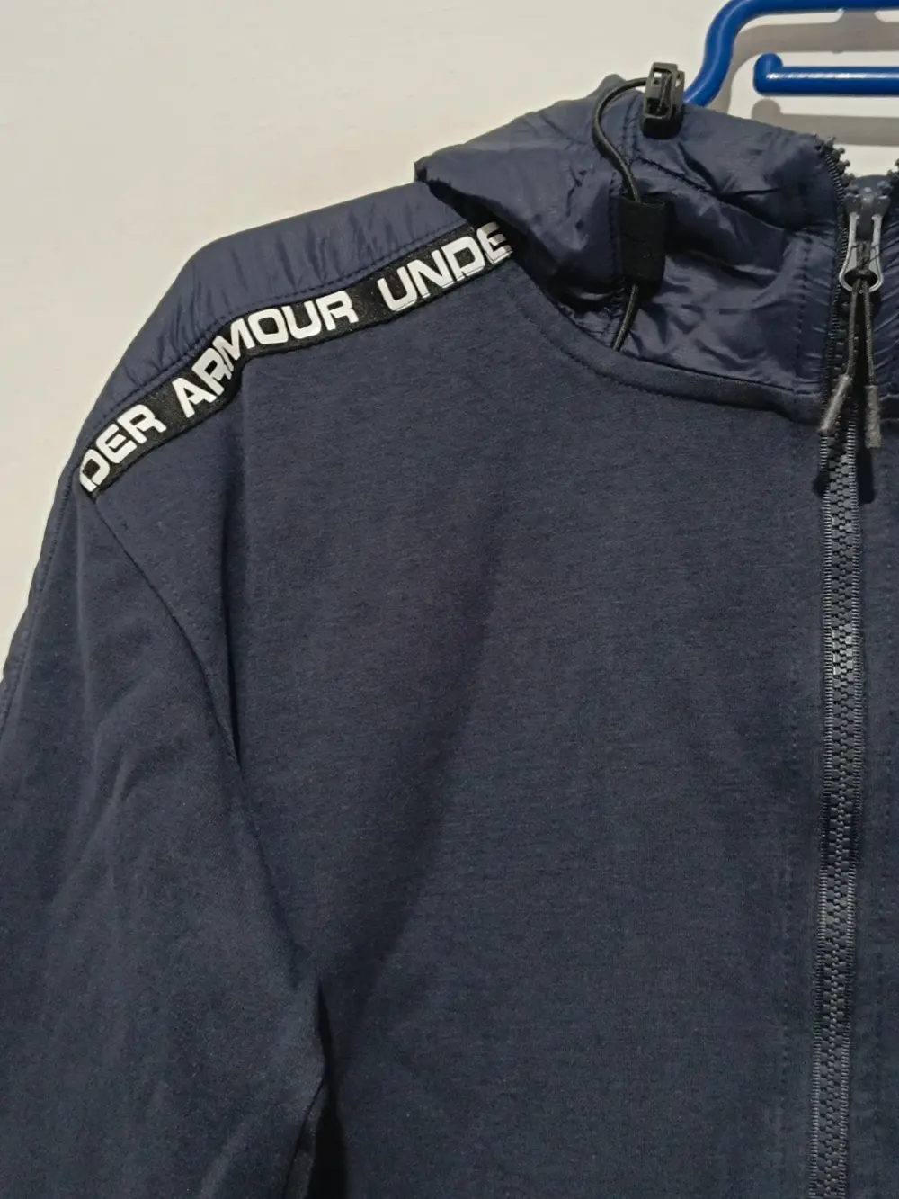 Sudadera chaqueta performance Under Armour talla L, foto 5