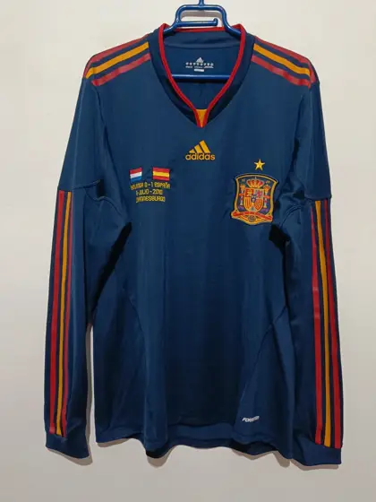Camiseta vintage España mundial 2010 Adidas formotion talla XL pero sirve para L ver medidas