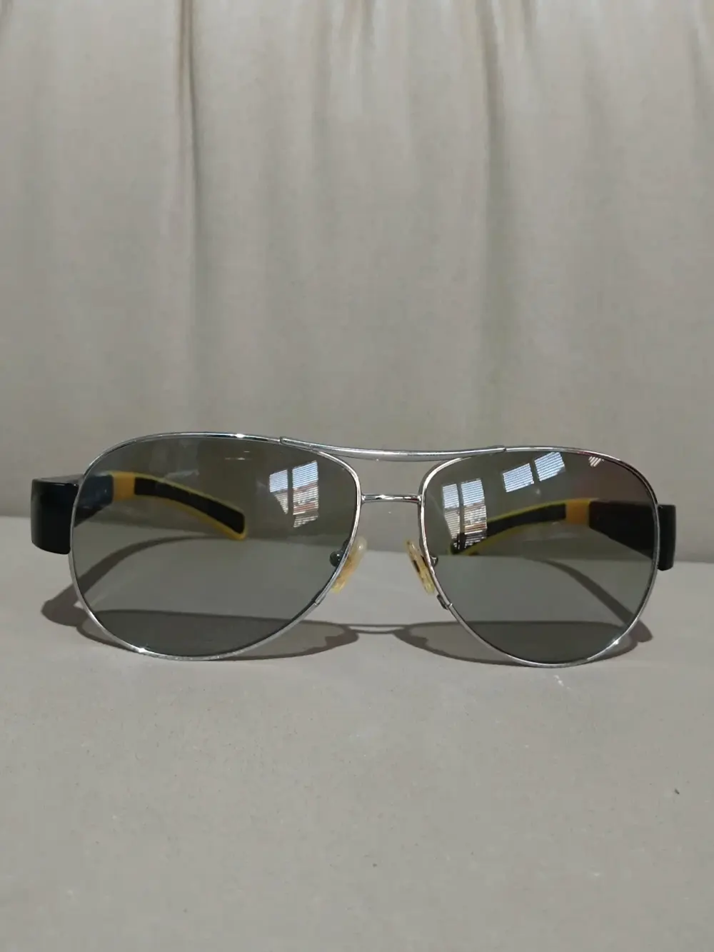 Gafas de sol Prada vintage piloto 2006