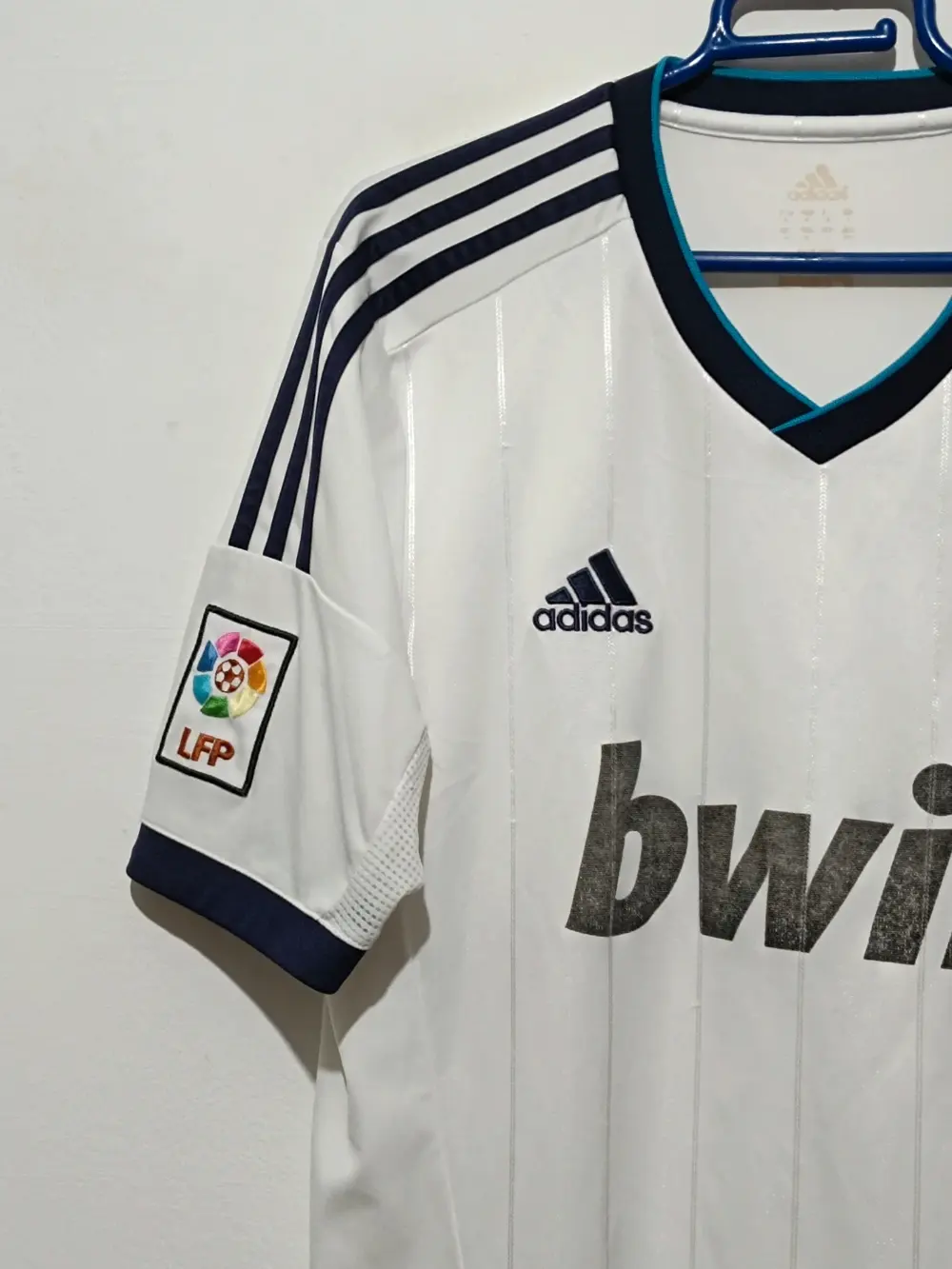 Camiseta Real Madrid Adidas talla M temporada 12/13, foto 4