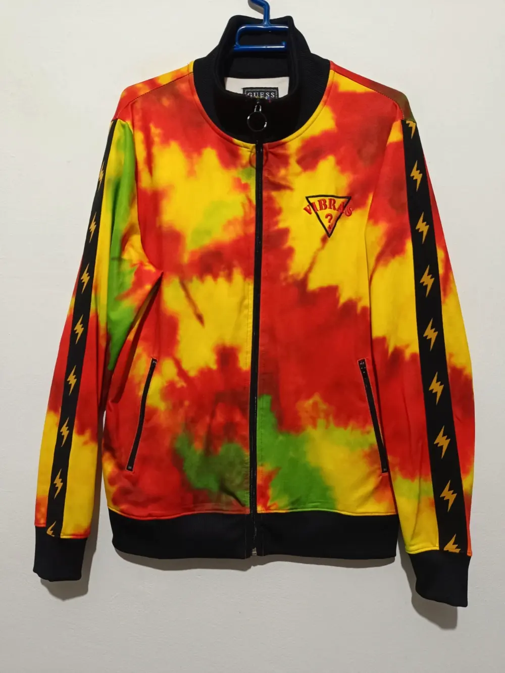 Chaqueta sudadera Guess J Balvin Vibras talla S