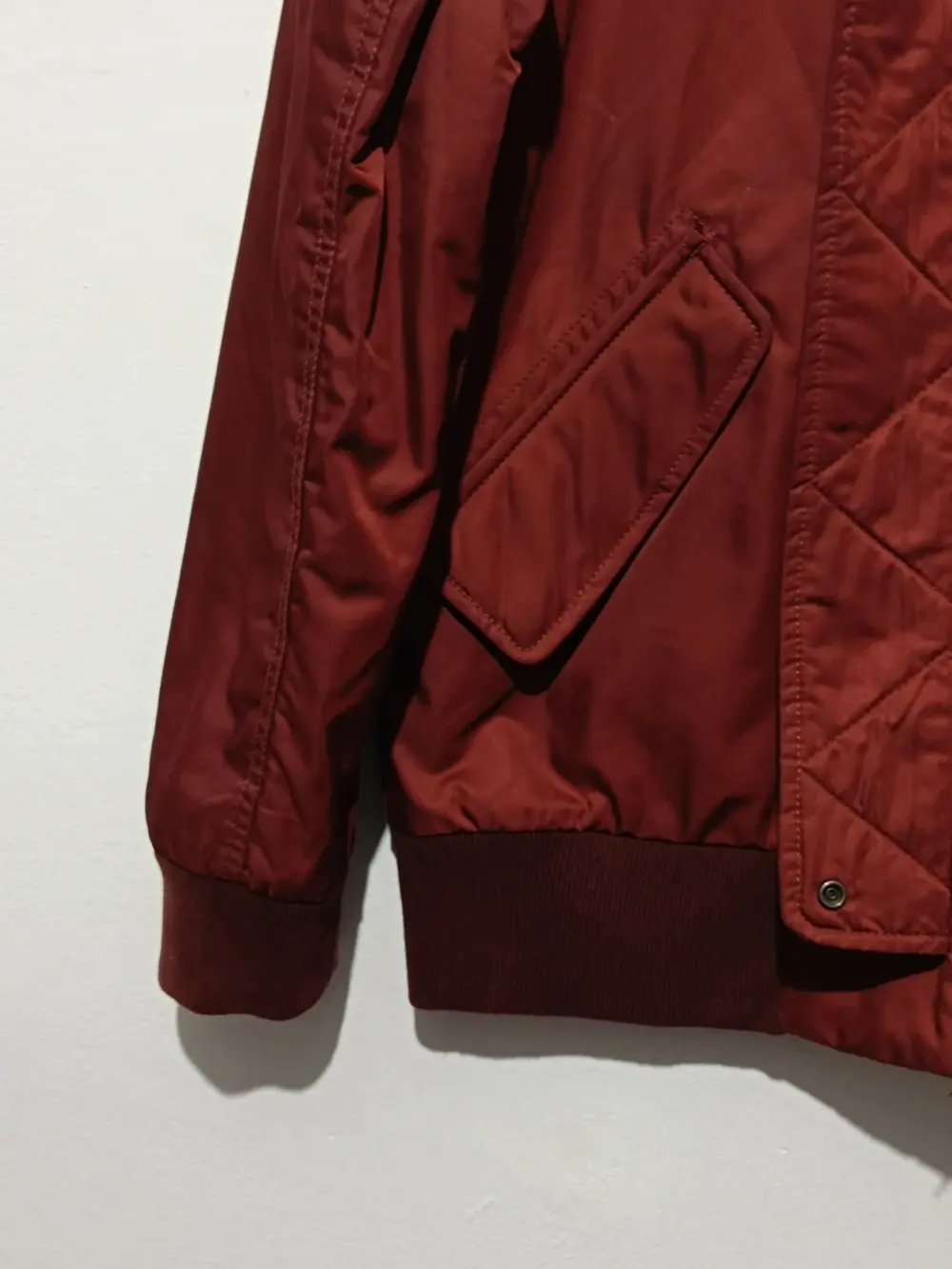 Chaqueta Bomber Clasica Abercrombrie & Fitch talla M unisex ver medidas, foto 3