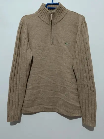 Jersey lana Lacoste talla 4 equivale a una M ver medidas