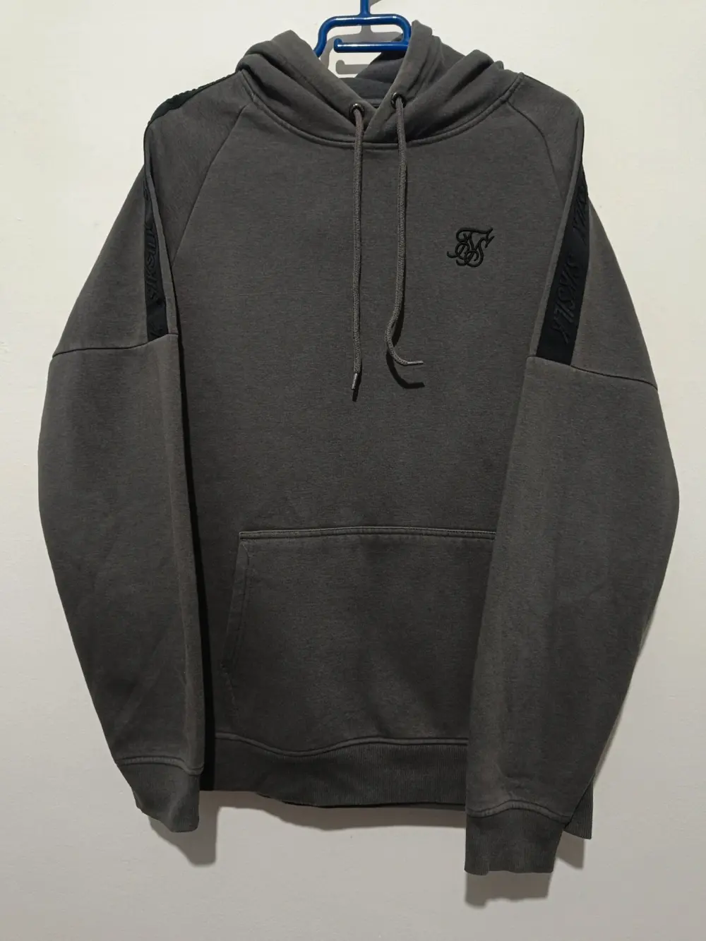Sudadera con capucha SikSilk talla M